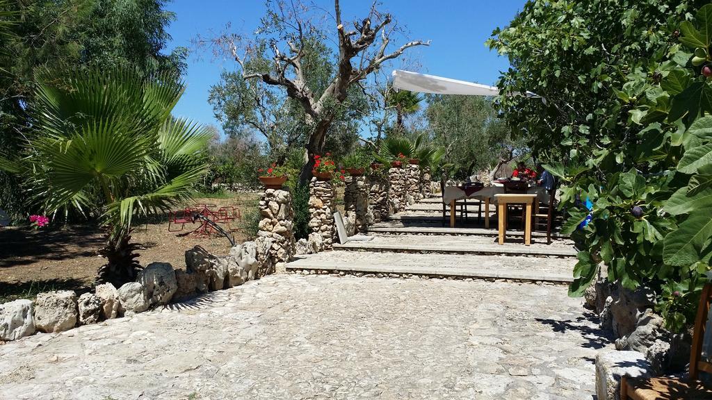 Agriturismo Tenuta La Siesta Gallipoli Εξωτερικό φωτογραφία